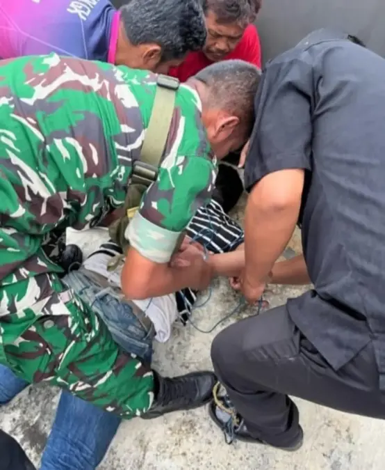 Pelaku curanmor bersenjata ditangkap.