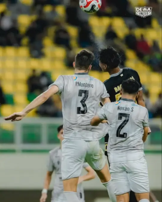 Dewa United vs Madura United