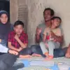 Bupati Kuningan bantu anak penderita tumor pembuluh darah.