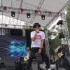 Vokalis Samgo Band, Ukas Suharfaputra tampil memukau.