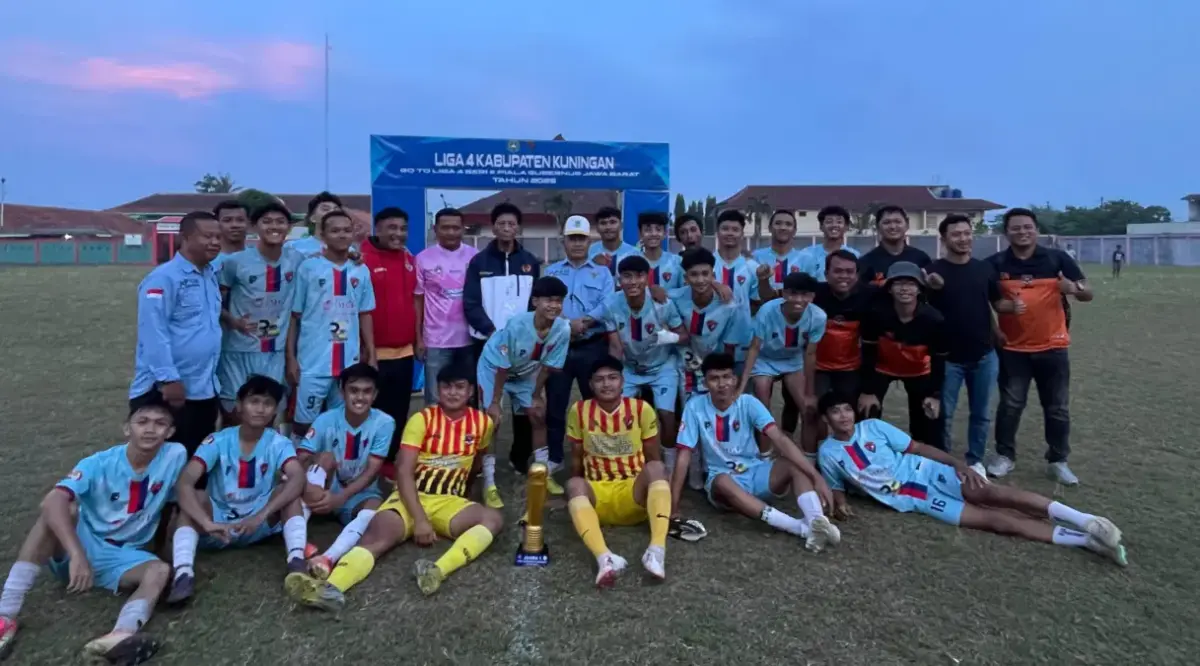 Pelatihan muda Kuningan, Satria Nurzaman sukses mencetak sejarah bagi dirinya di kancah sepakbola.