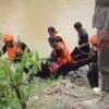 Pelajar hanyut di sungai cisanggarung