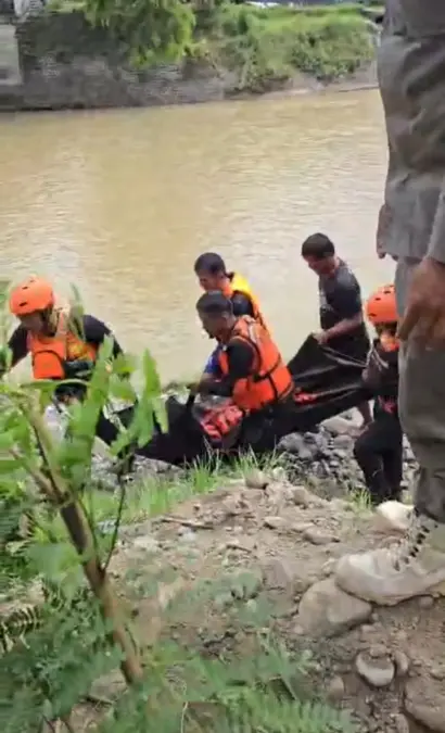 Pelajar Hanyut di Sungai Cisanggarung Ditemukan Meninggal: Kronologi Lengkap Pencarian Pelajar hanyut di sungai cisanggarung